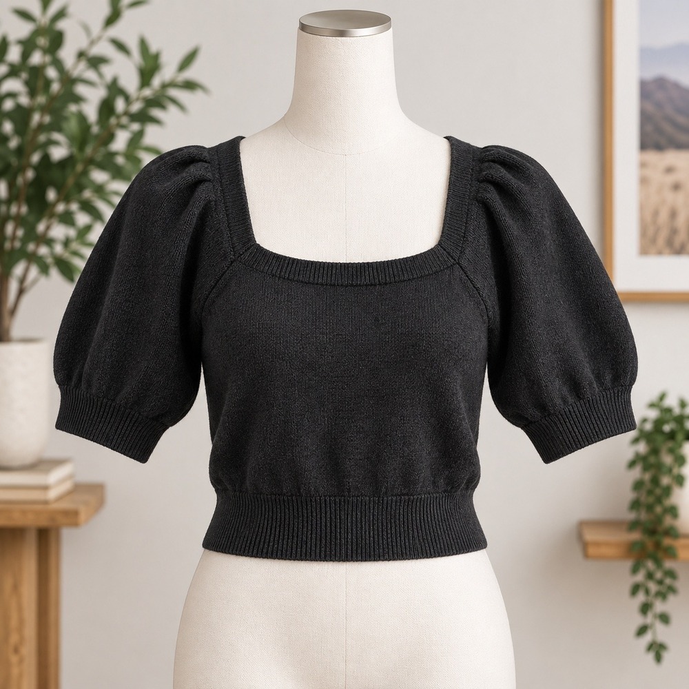 Urban Outfitters Sweater Top Womens Large Black Puff Sleeve Square Neck Crop